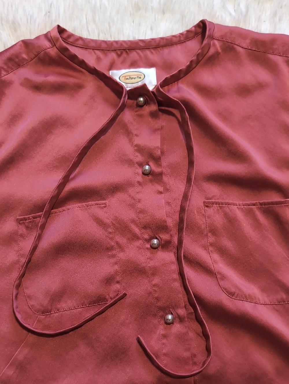 Vintage Talbots 100% Pure Silk Rose Pink Faux Pearl Button Up Blouse 10 - Picture 4 of 10